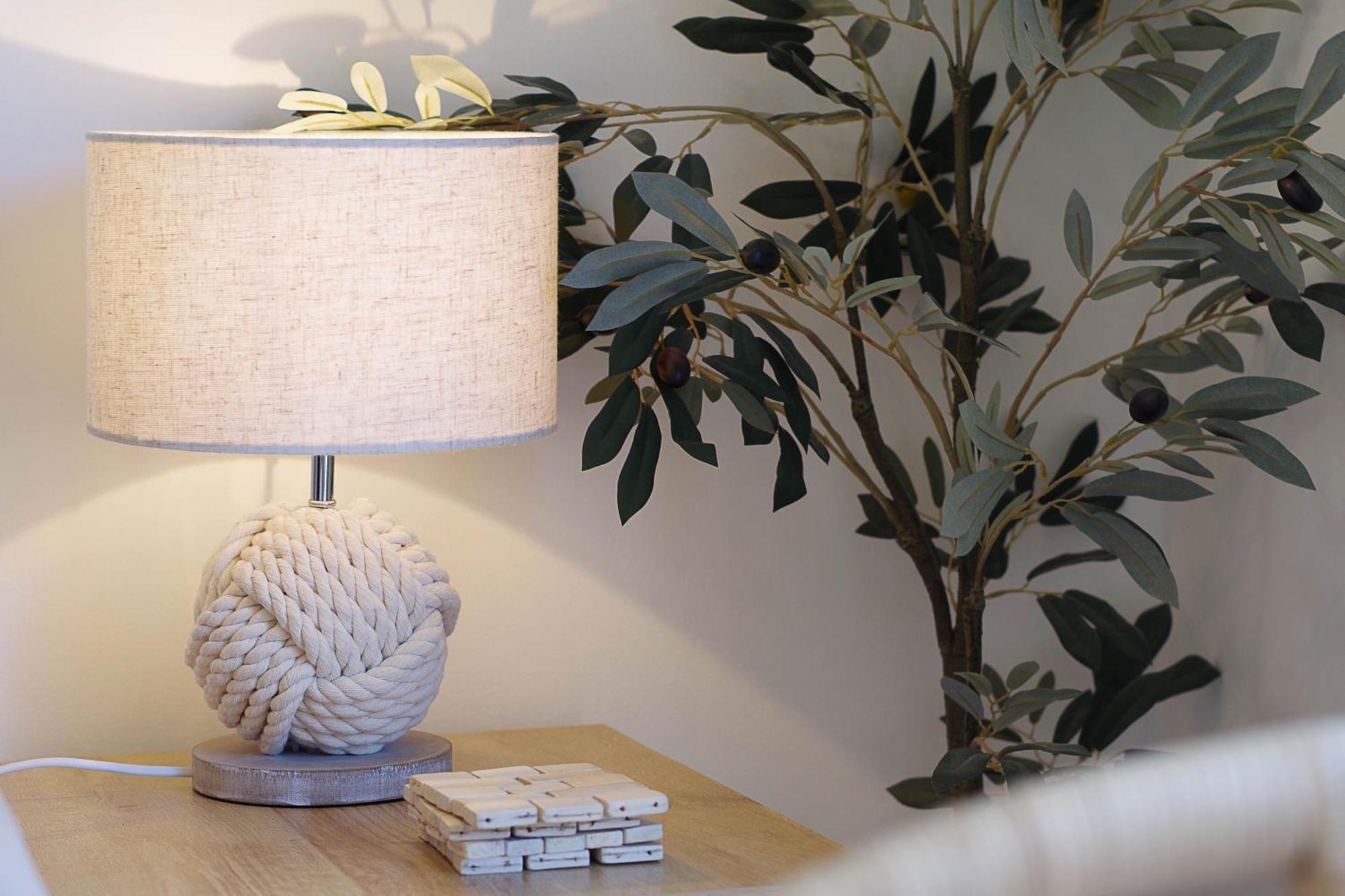 The Nook - Cosy Coastal Retreat Near Sandbanks 풀 외부 사진